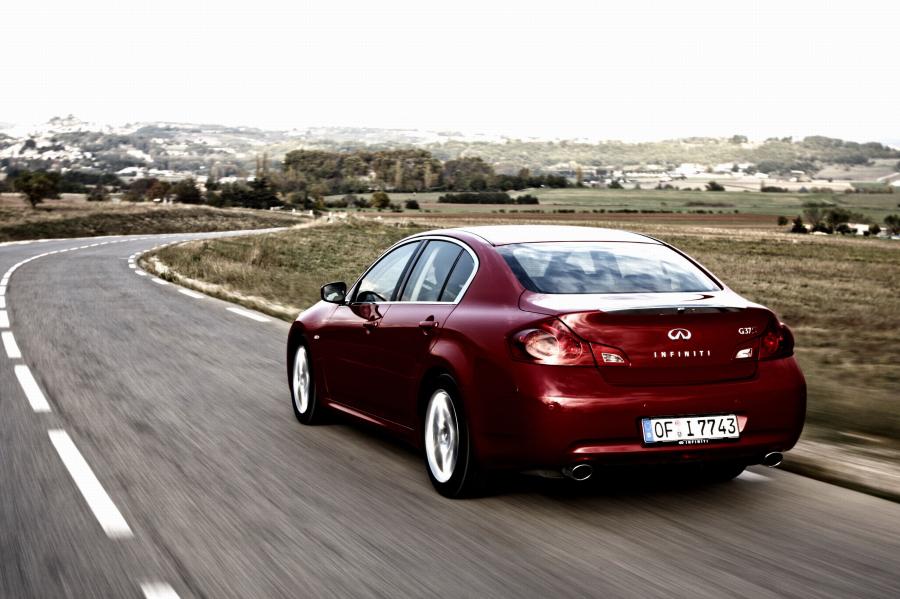  Infiniti G37 2008 года  (EU) (фото 51 из 93)